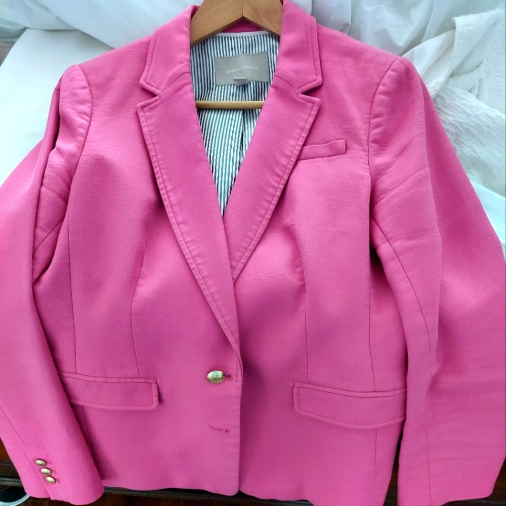 Bright pink blazer, size 12, Banana Republic